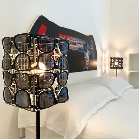 Red Carpet Rooms Bari Exterior photo