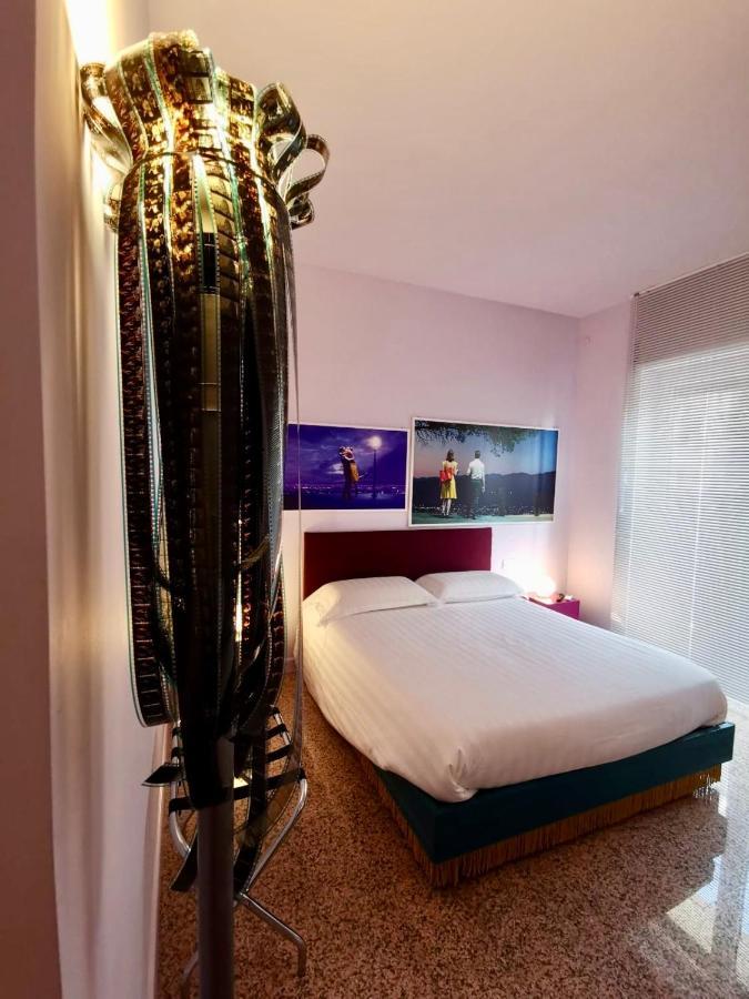 Bed & Breakfast Red Carpet *